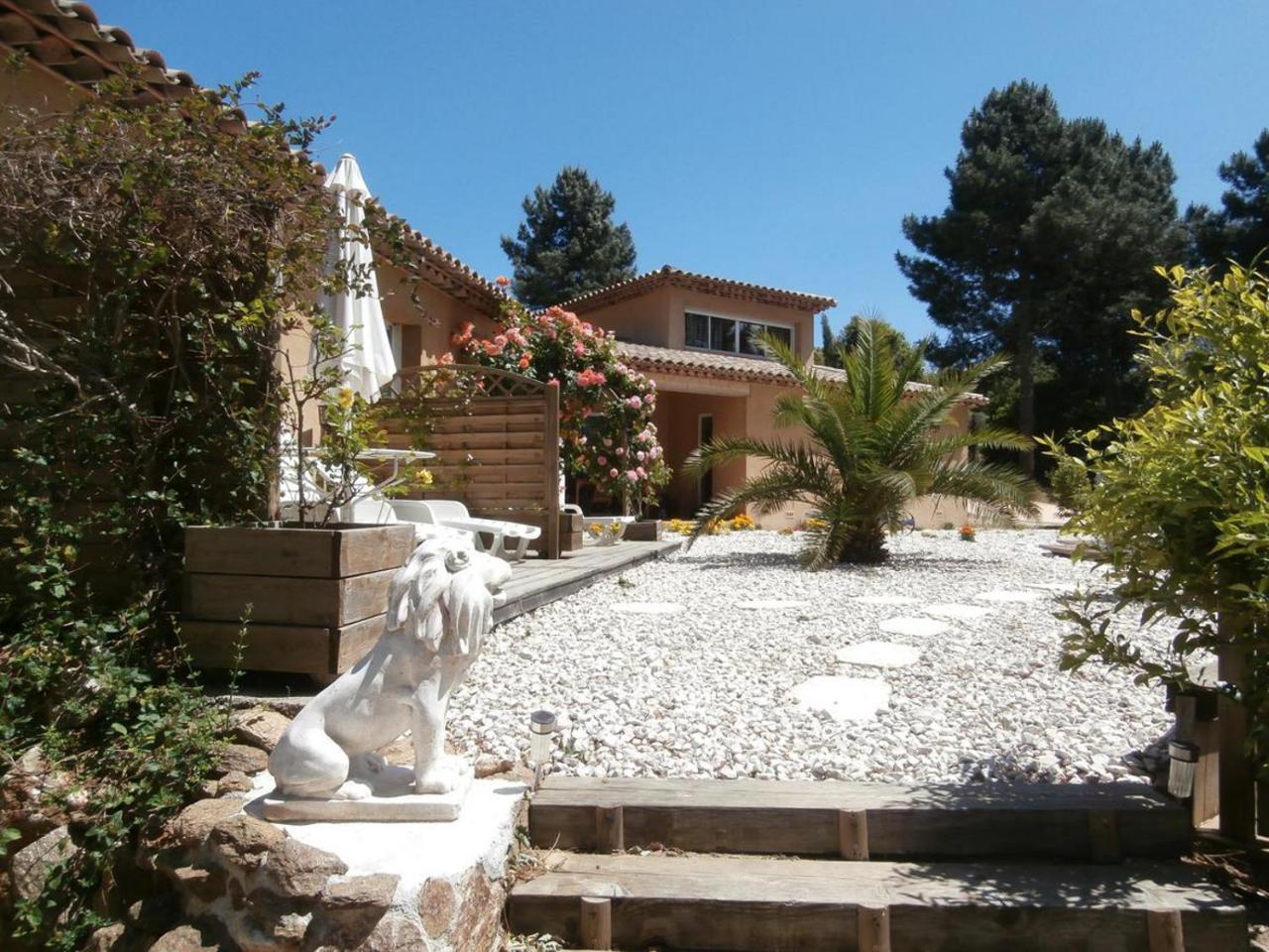 La Moucheliere Chambre D Hotes La Garde-Freinet Kültér fotó